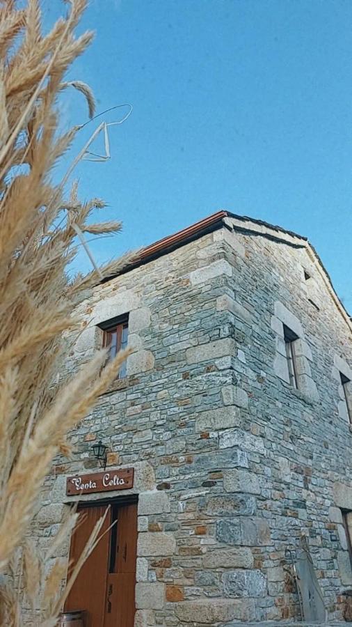 Готель La Venta Celta O Cebrero Екстер'єр фото