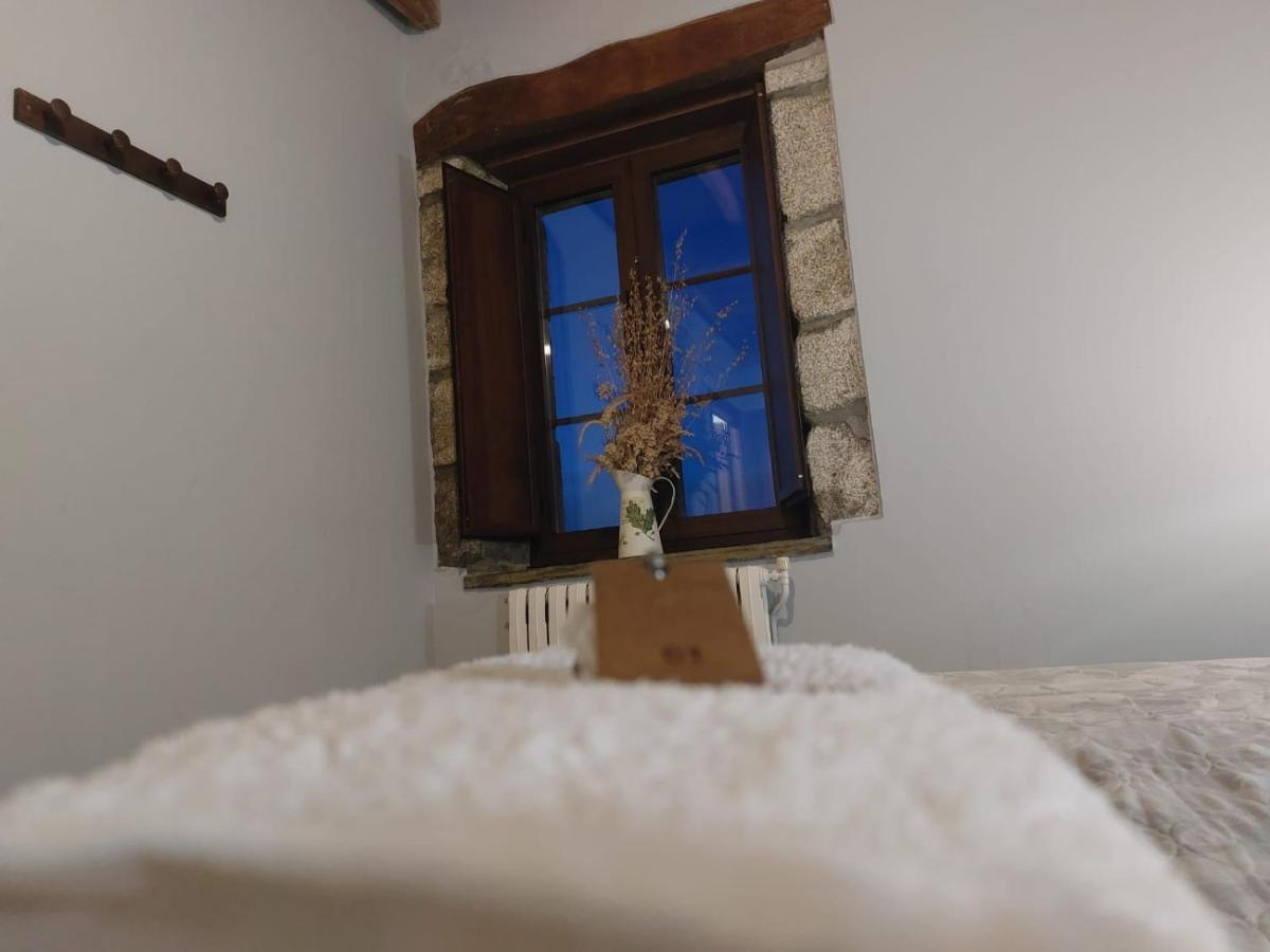 Готель La Venta Celta O Cebrero Екстер'єр фото